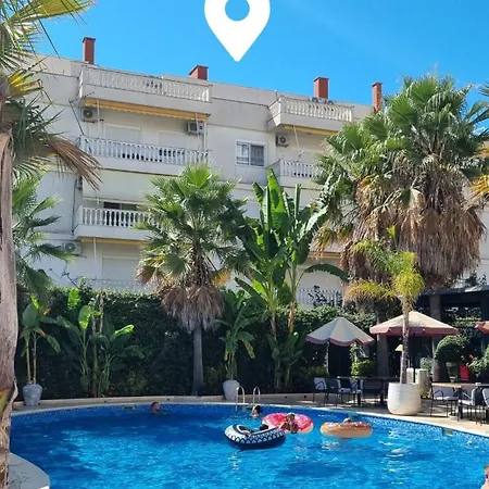 Floor In Albania With Private Rooftop Sleeps 8 To 10 Golem (Tirana)